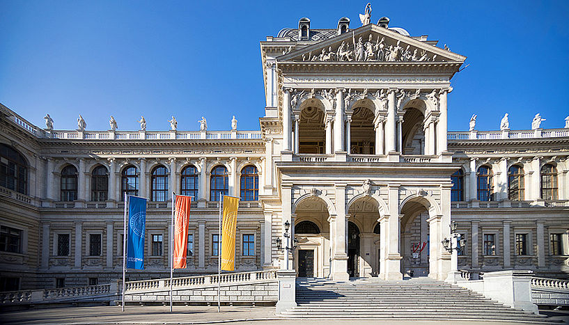 Illust: L'Université de (...), 136 ko, 817x467