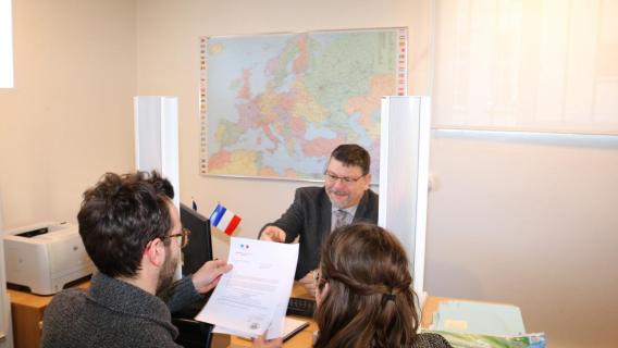 agents-documents-etats-civils