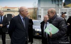 Image Diaporama - Jean-Yves Le Drian et le ministre portugais (...)
