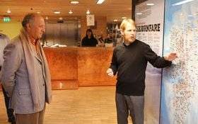 Image Diaporama - Déplacement de Laurent Fabius, MAEDI, dans (...)