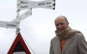 Image Diaporama - Déplacement de Laurent Fabius, MAEDI, dans (...)