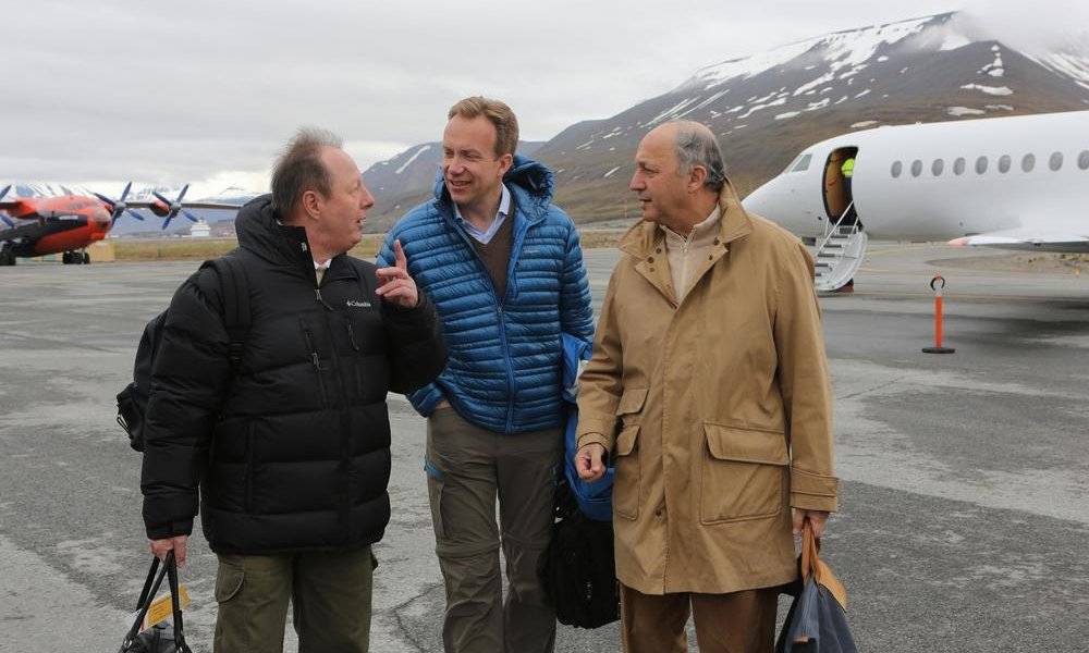 Image Diaporama - Déplacement de Laurent Fabius, MAEDI, dans (...)