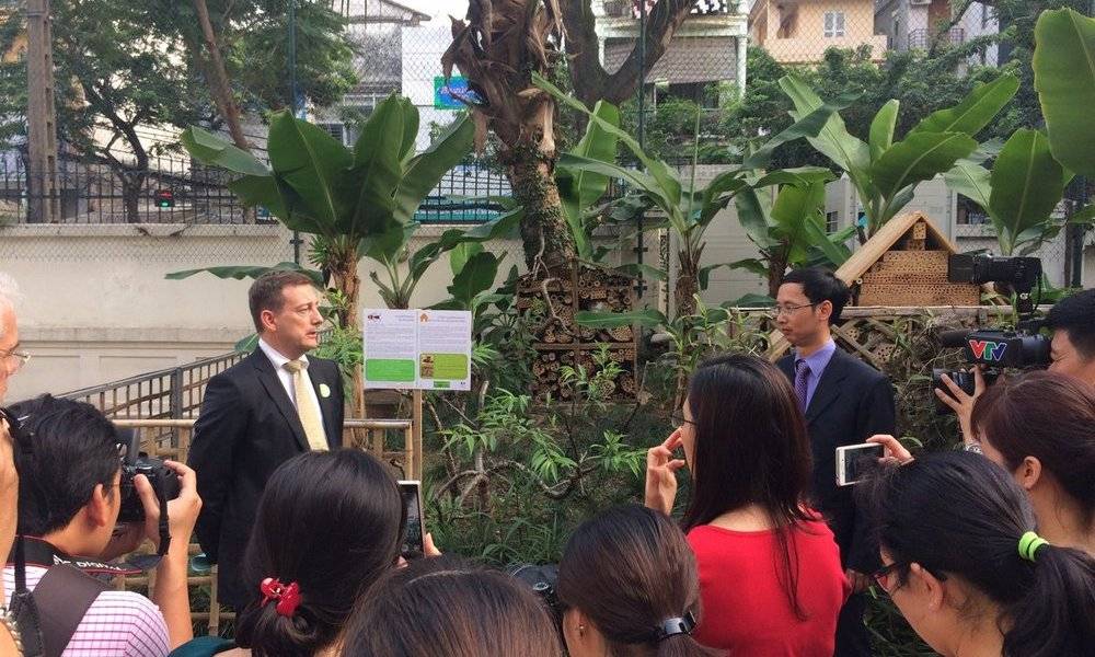 Slideshow - Ambassade de France à Hanoi : présentation des (...)