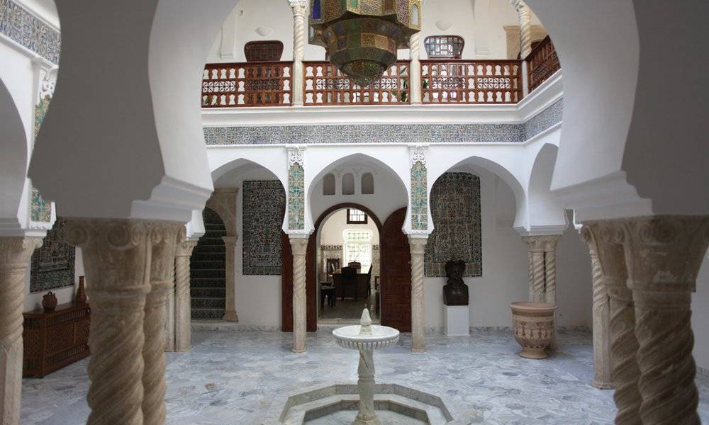 Image Diaporama - Ambassade de France en Algérie : patio de (...)