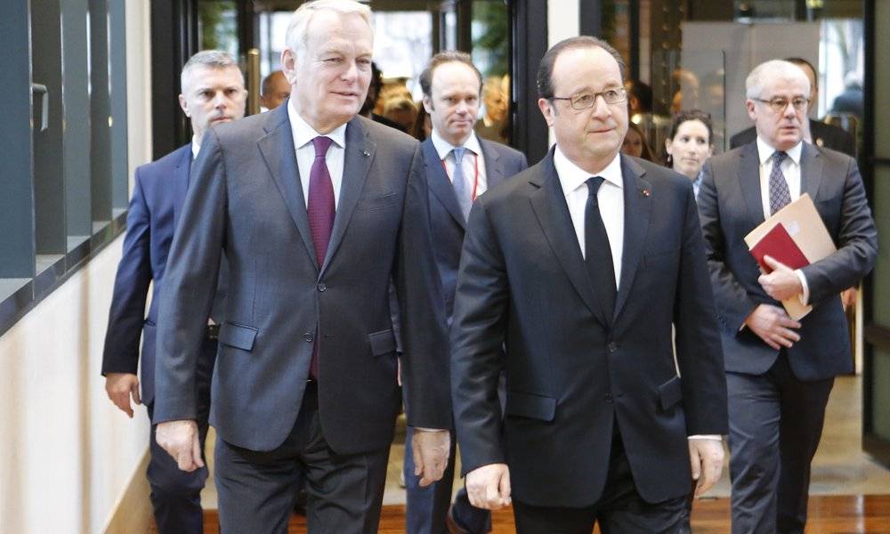 Image Diaporama - Jean-Marc Ayrault et François Hollande