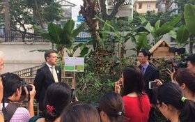 Slideshow - Ambassade de France à Hanoi : présentation des (...)