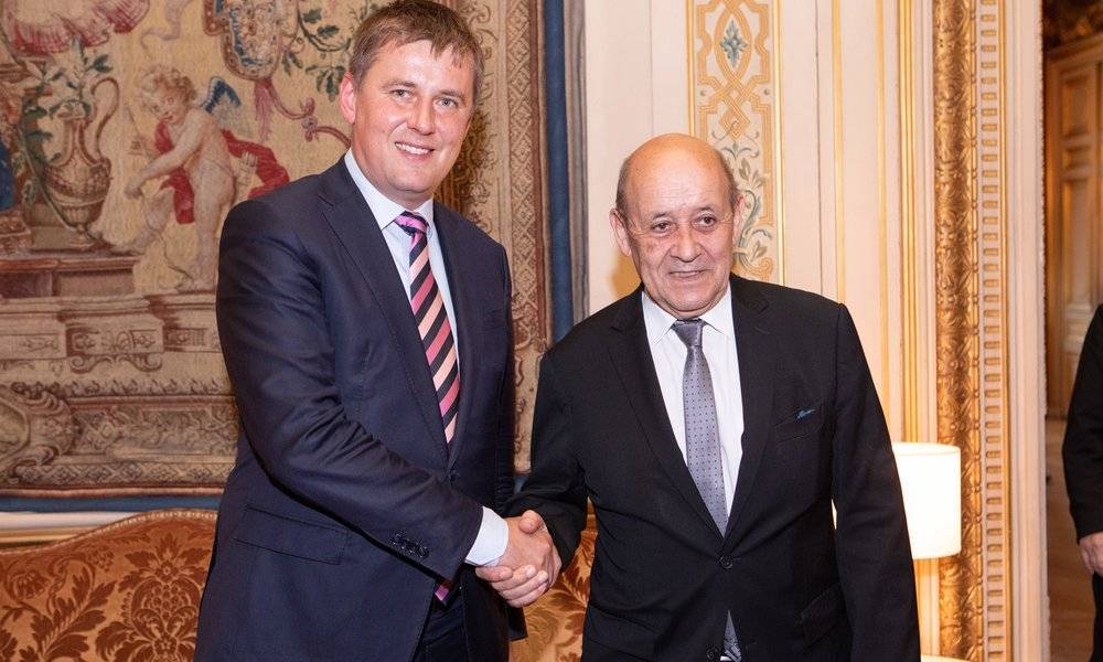 Image Diaporama - Jean-Yves Le Drian et son homologue tchèque, (...)