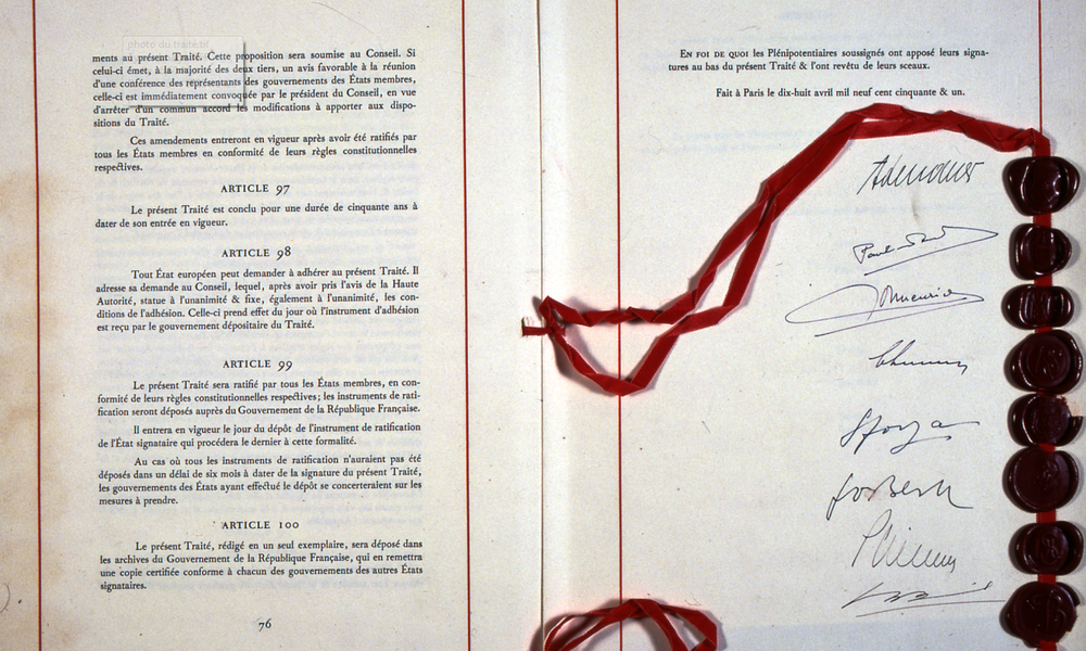 Slideshow - Traité instituant la Communauté européenne du (...)