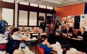 Image Diaporama - Visite de Mitterrand et Kohl dans une classe (...)